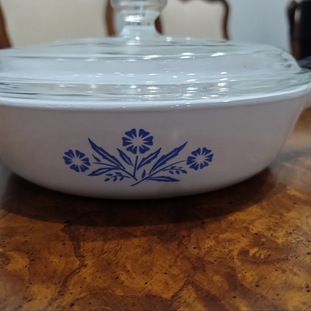 Vintage Corning Ware small covered dish